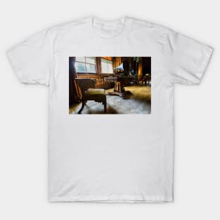 Penrhyn castle- Room 31 T-Shirt